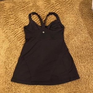 Lululemon tank